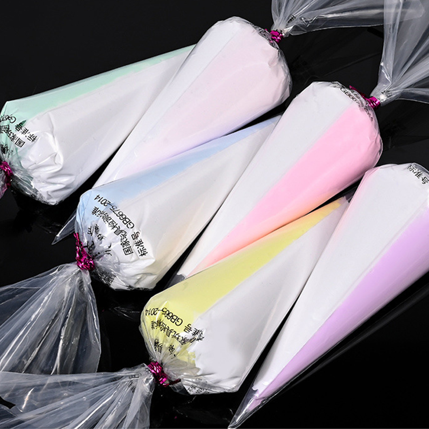 Two Color Whipped Cream Glue D - مراجعة Clay Bar Lubricant وسعره
