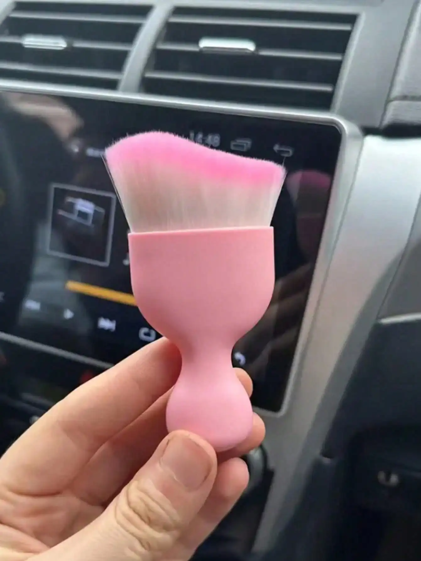 This Car Cleaning Brush Is Sui - مراجعة Car Cleaning Brush وسعره